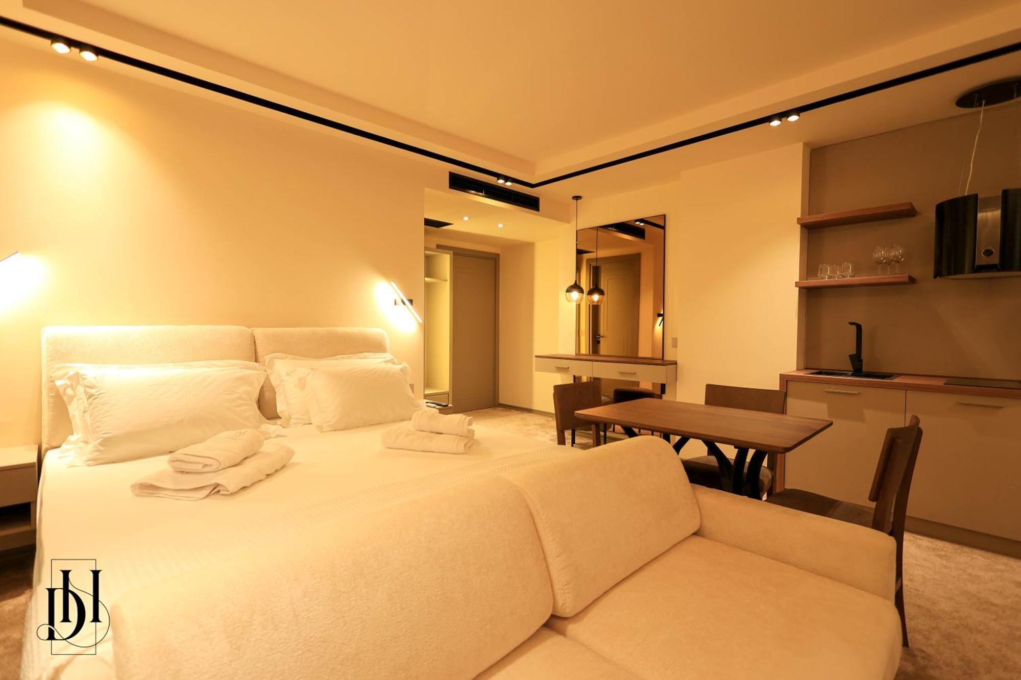 Deha Rooms & Apartments Tirana Exterior photo