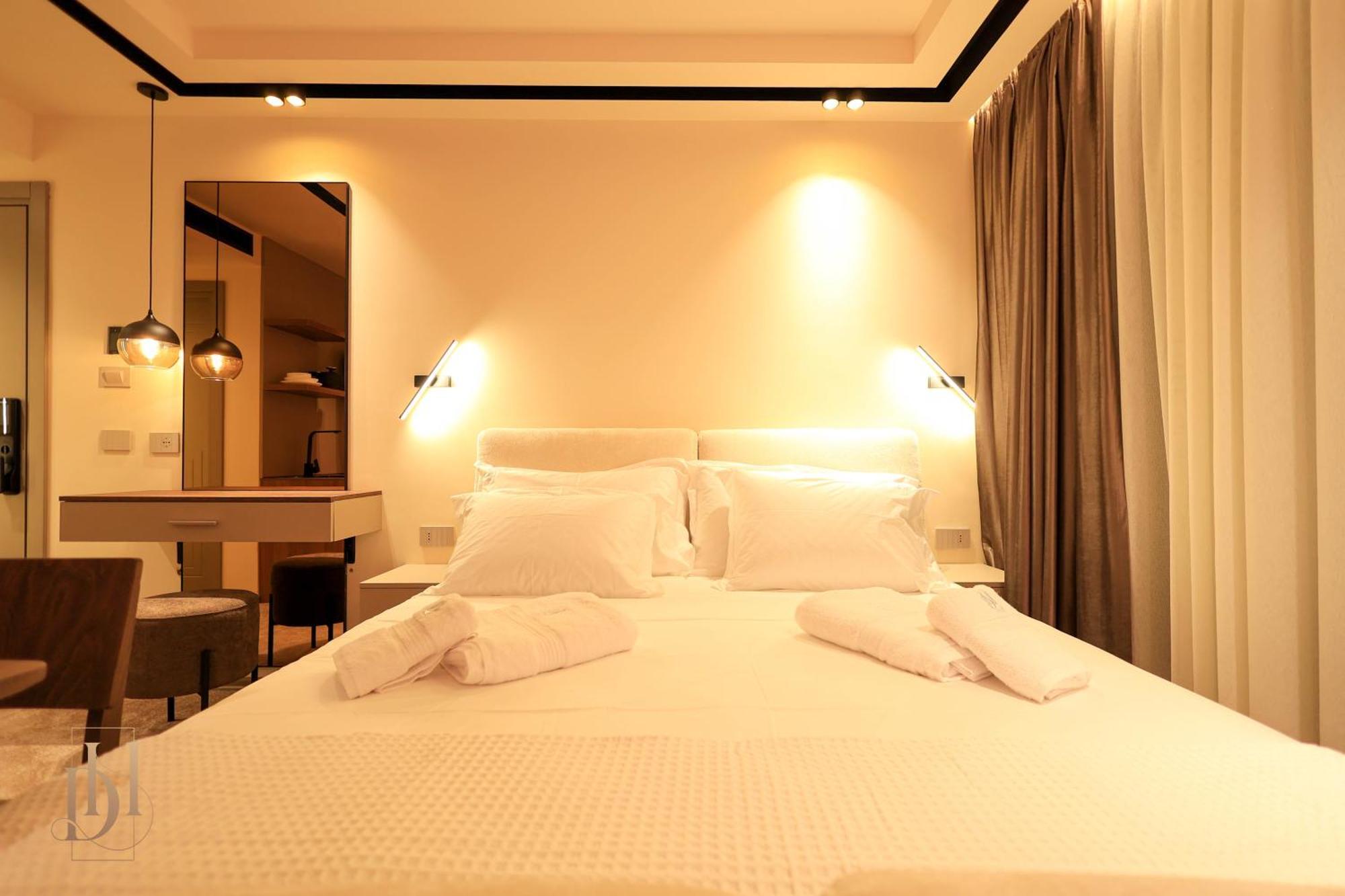 Deha Rooms & Apartments Tirana Exterior photo