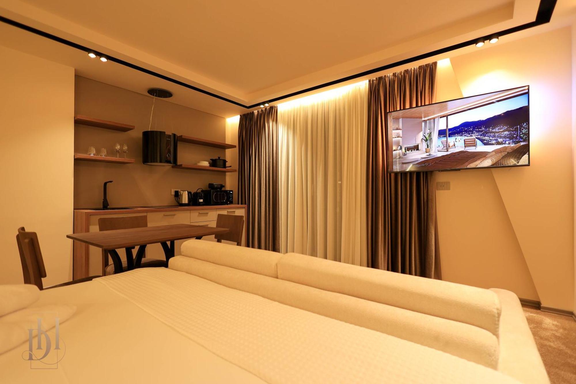 Deha Rooms & Apartments Tirana Exterior photo