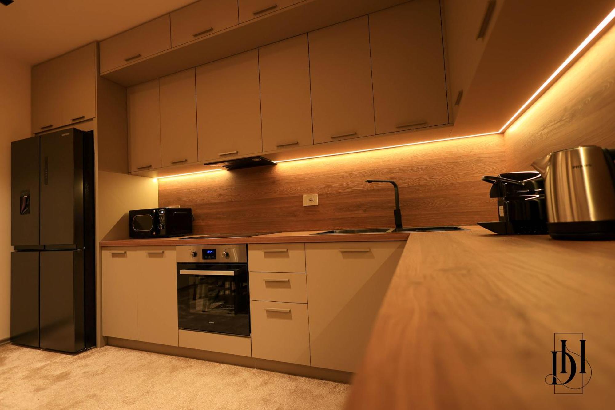Deha Rooms & Apartments Tirana Exterior photo