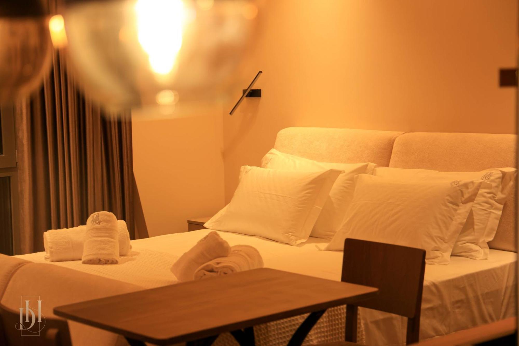 Deha Rooms & Apartments Tirana Exterior photo